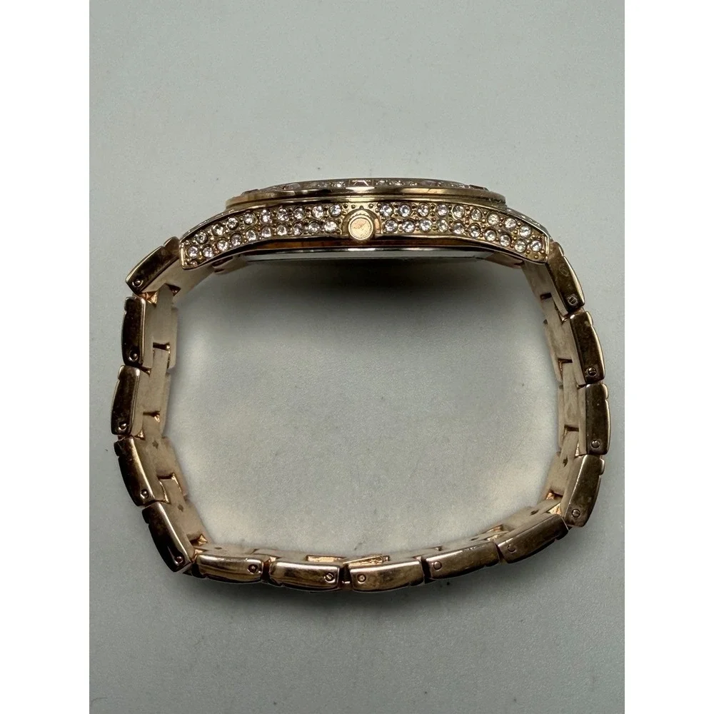 Victoria Wieck B9825 Rose Gold New‎ Battery Ladies Pave Watch 38MM 6.5